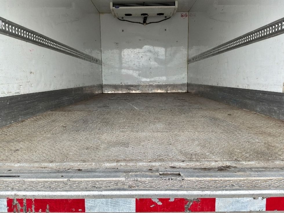 Refrigerated Truck-Light and Medium Duty Trucks-Hino-2020-195-Ste-Foy-PQ-211,132\n\t\tkm-$ 57,250 - Image 8
