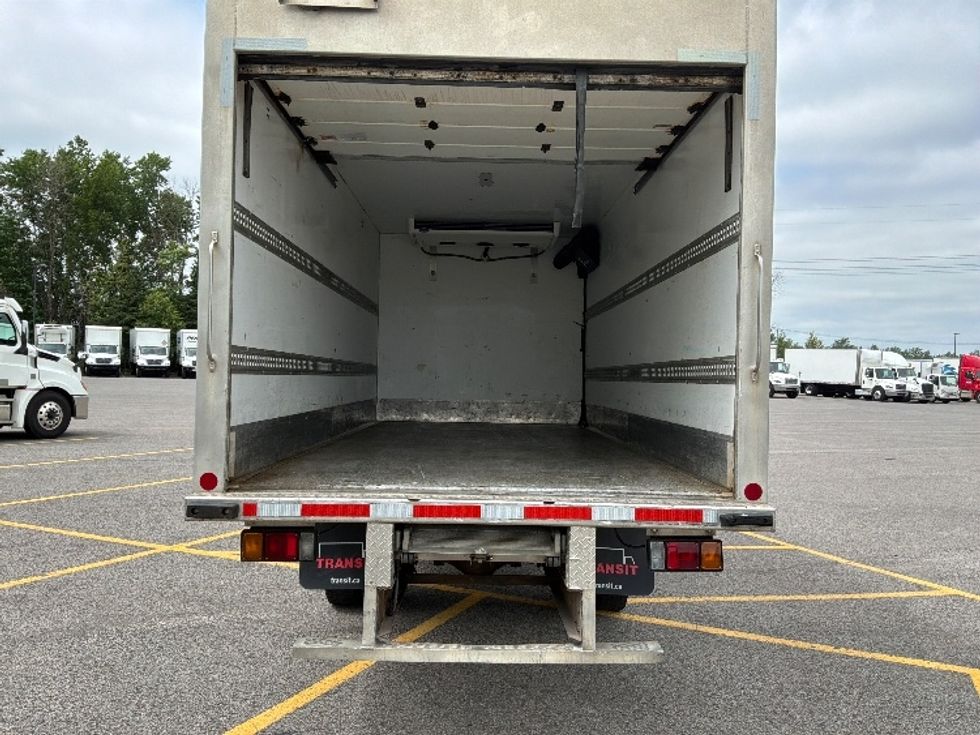 Refrigerated Truck-Light and Medium Duty Trucks-Hino-2020-195-Ste-Foy-PQ-271,742\n\t\tkm-$ 44,000 - Image 8