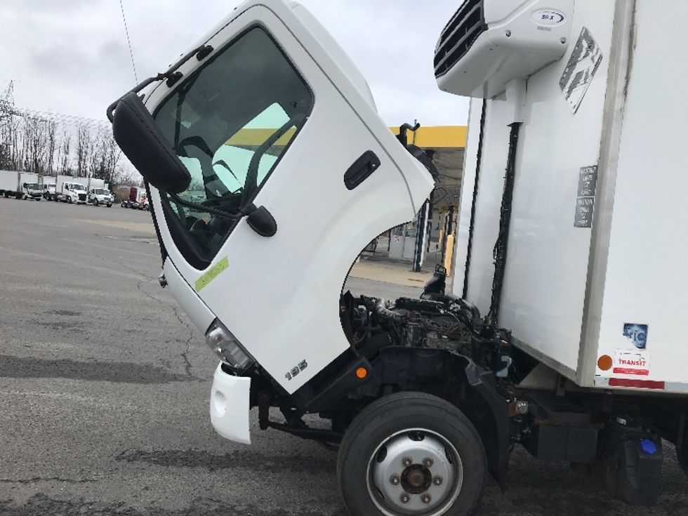 Refrigerated Truck-Light and Medium Duty Trucks-Hino-2020-195-Ste-Foy-PQ-275,346\n\t\tkm-$ 58,000 - Image 24