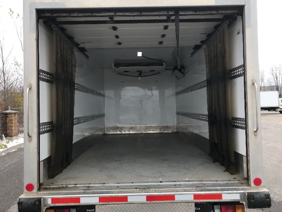 Refrigerated Truck-Light and Medium Duty Trucks-Hino-2020-195-Ste-Foy-PQ-275,346\n\t\tkm-$ 58,000 - Image 8