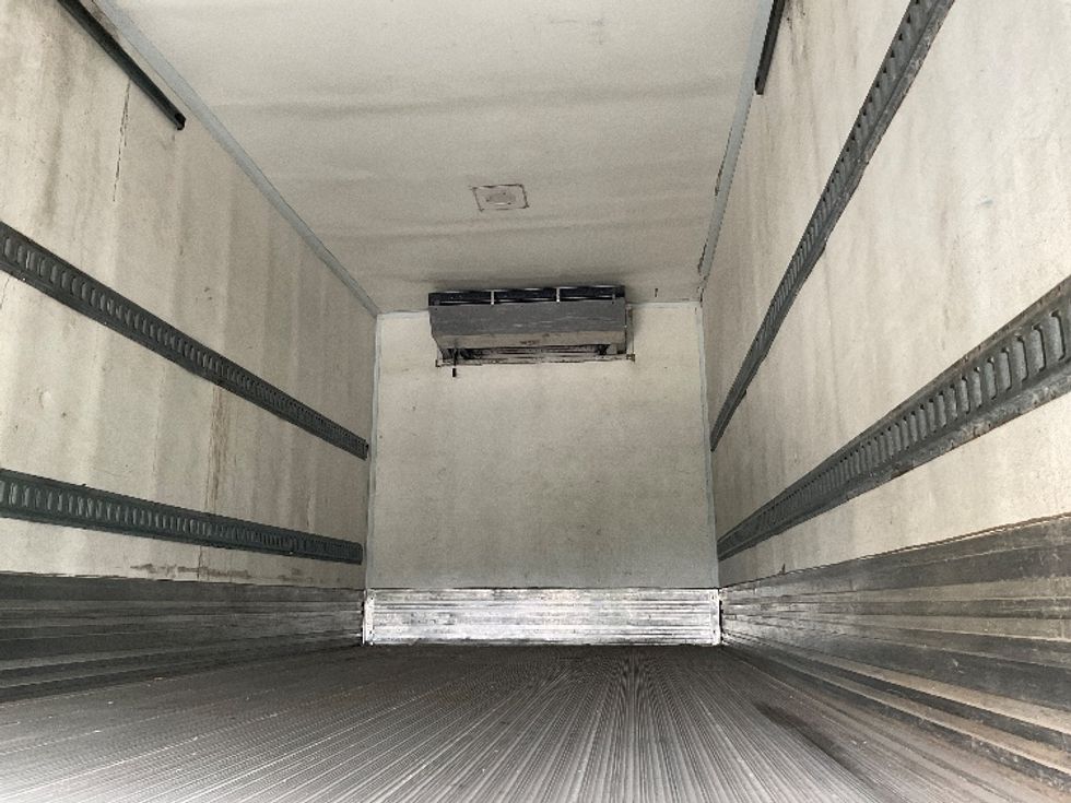 Refrigerated Truck-Light and Medium Duty Trucks-Hino-2020-195-Stoney Creek-ON-223,571\n\t\tkm-$ 50,750 - Image 8