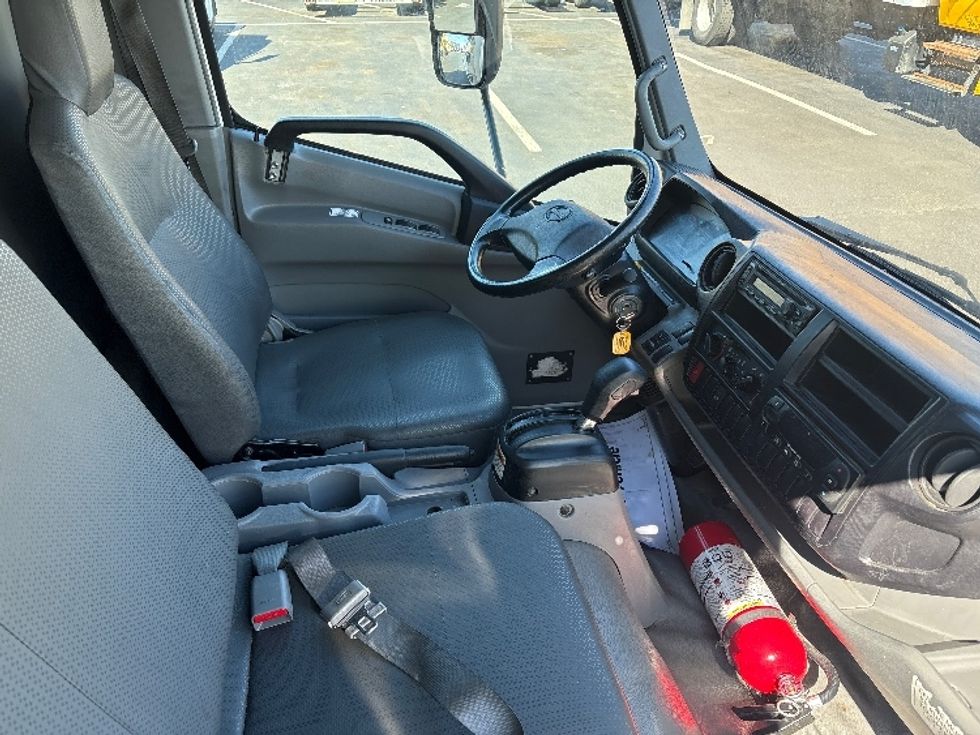 Refrigerated Truck-Light and Medium Duty Trucks-Hino-2020-195-Swedesboro-NJ-135,490\n\t\tmiles-$ 48,250 - Image 22