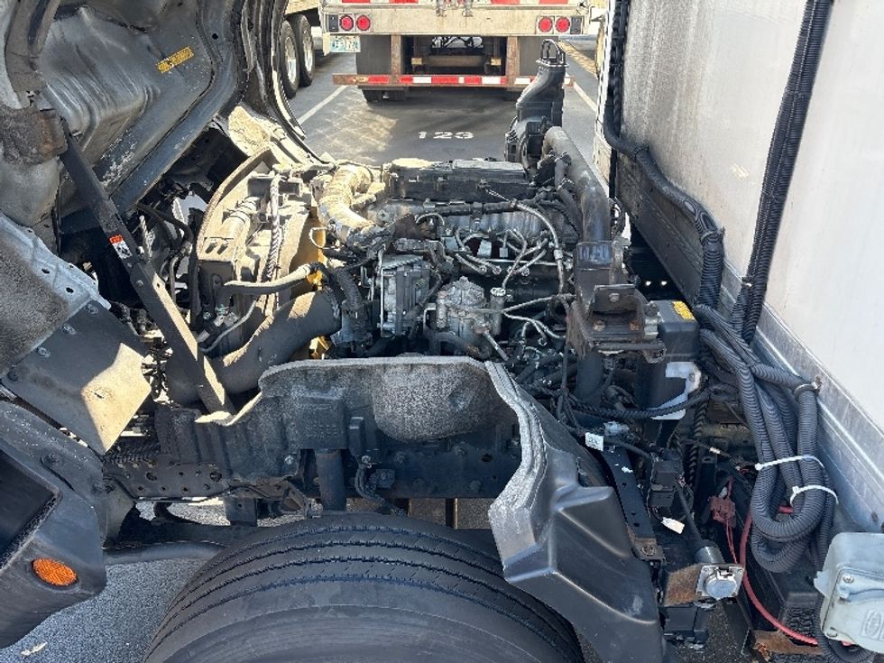 Refrigerated Truck-Light and Medium Duty Trucks-Hino-2020-195-Swedesboro-NJ-135,490\n\t\tmiles-$ 48,250 - Image 24