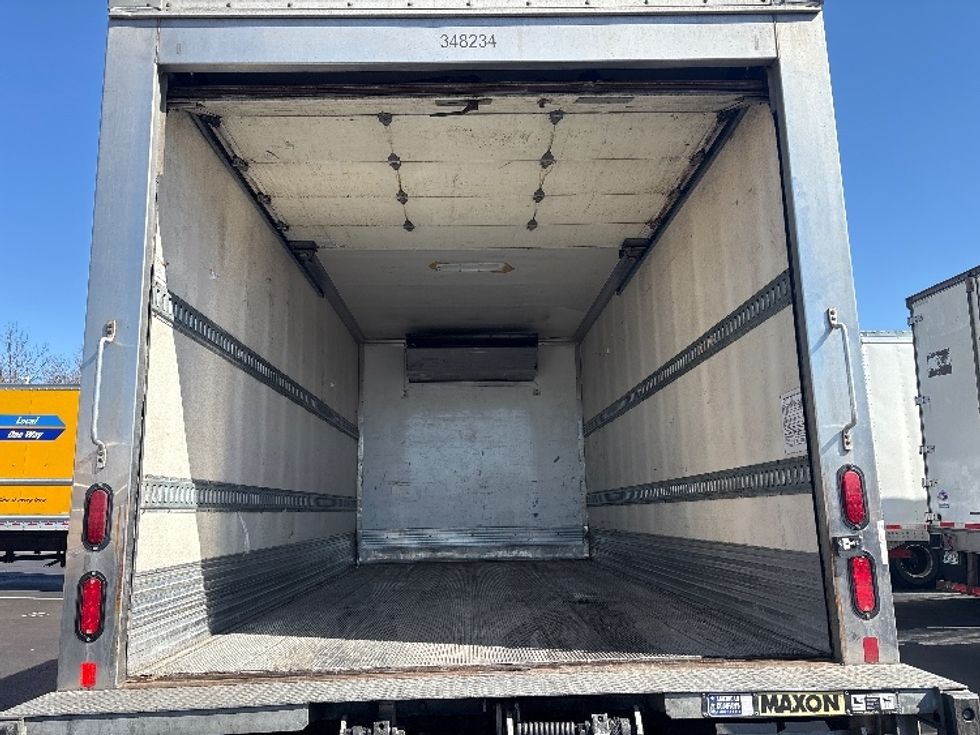 Refrigerated Truck-Light and Medium Duty Trucks-Hino-2020-195-Swedesboro-NJ-135,490\n\t\tmiles-$ 48,250 - Image 8