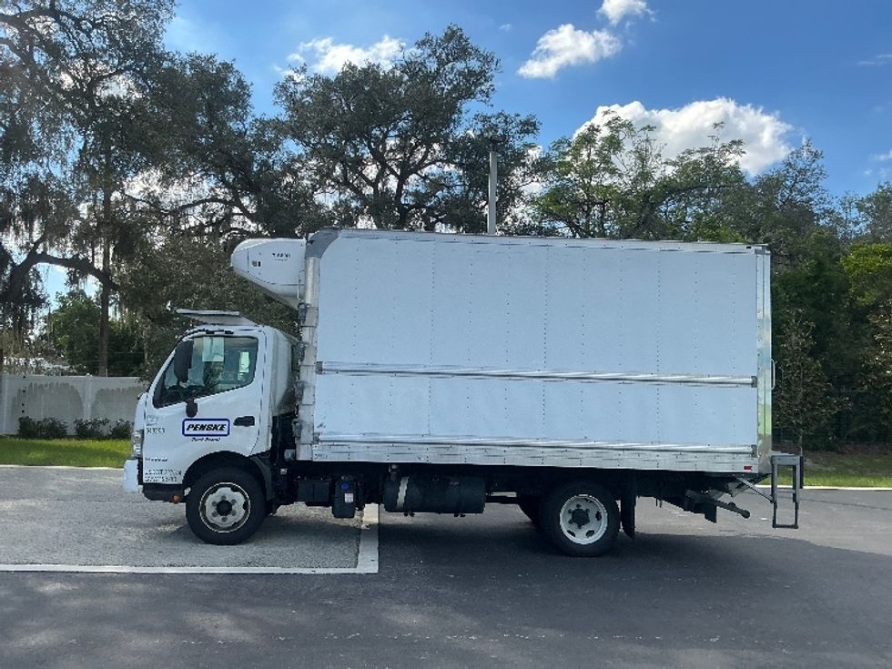Refrigerated Truck-Light and Medium Duty Trucks-Hino-2020-195-Tampa-FL-136,266\n\t\tmiles-$ 51,250 - Image 4
