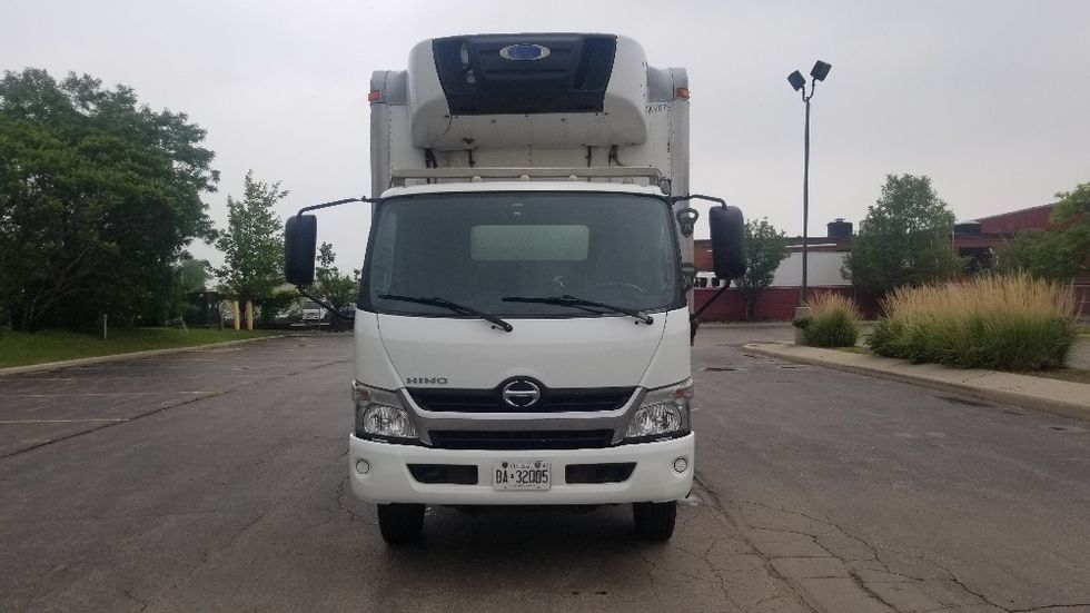 Refrigerated Truck-Light and Medium Duty Trucks-Hino-2020-195-Toronto-ON-204,243\n\t\tkm-$ 59,750 - Image 2