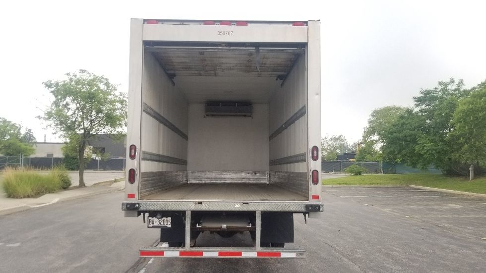 Refrigerated Truck-Light and Medium Duty Trucks-Hino-2020-195-Toronto-ON-204,243\n\t\tkm-$ 59,750 - Image 8