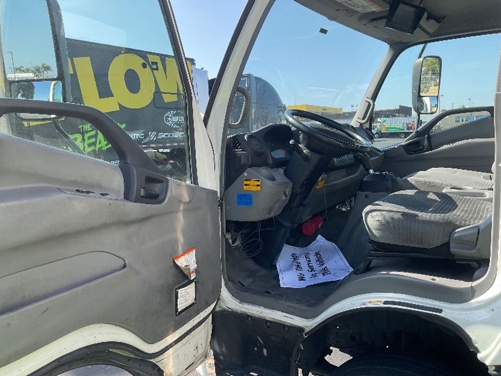 Refrigerated Truck-Light and Medium Duty Trucks-Hino-2020-195-Torrance-CA-123,848\n\t\tmiles-$ 51,750 - Image 16