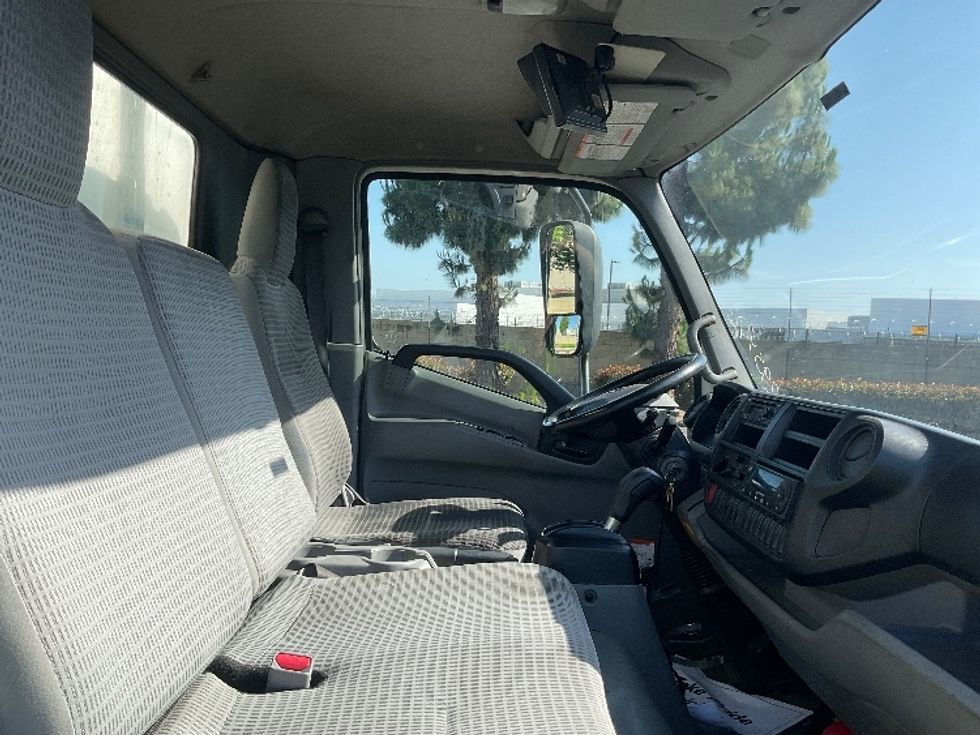 Refrigerated Truck-Light and Medium Duty Trucks-Hino-2020-195-Torrance-CA-123,848\n\t\tmiles-$ 51,750 - Image 22