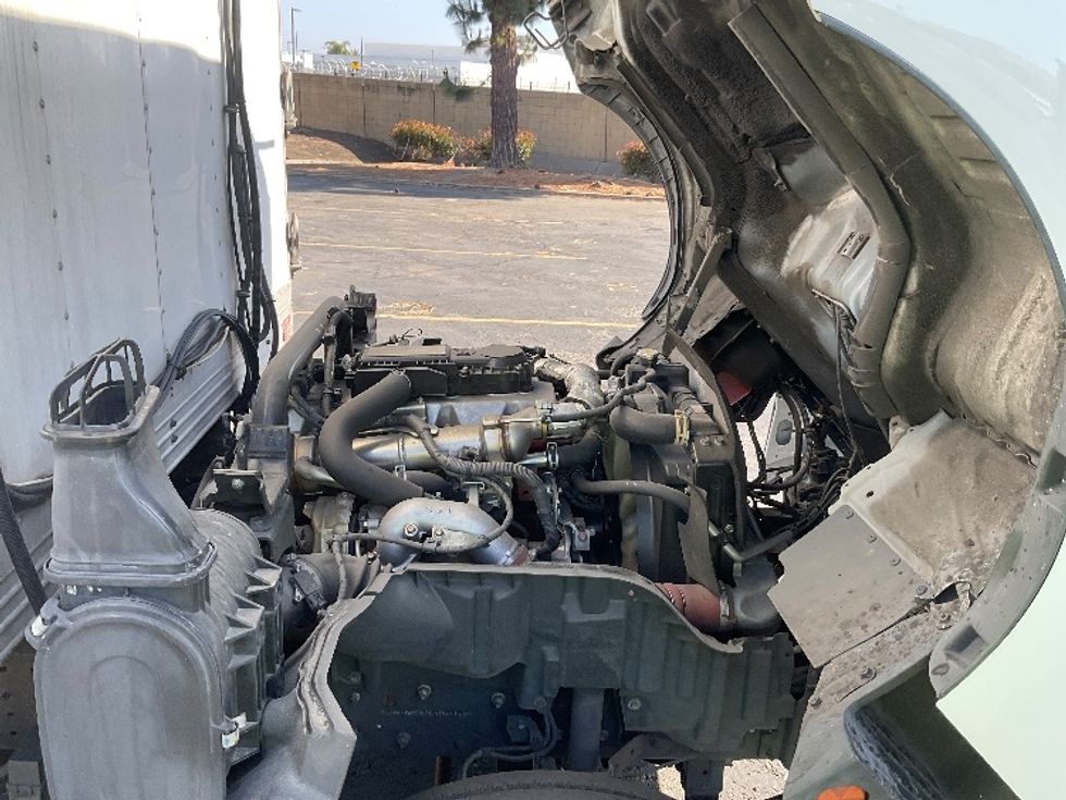 Refrigerated Truck-Light and Medium Duty Trucks-Hino-2020-195-Torrance-CA-123,848\n\t\tmiles-$ 51,750 - Image 23