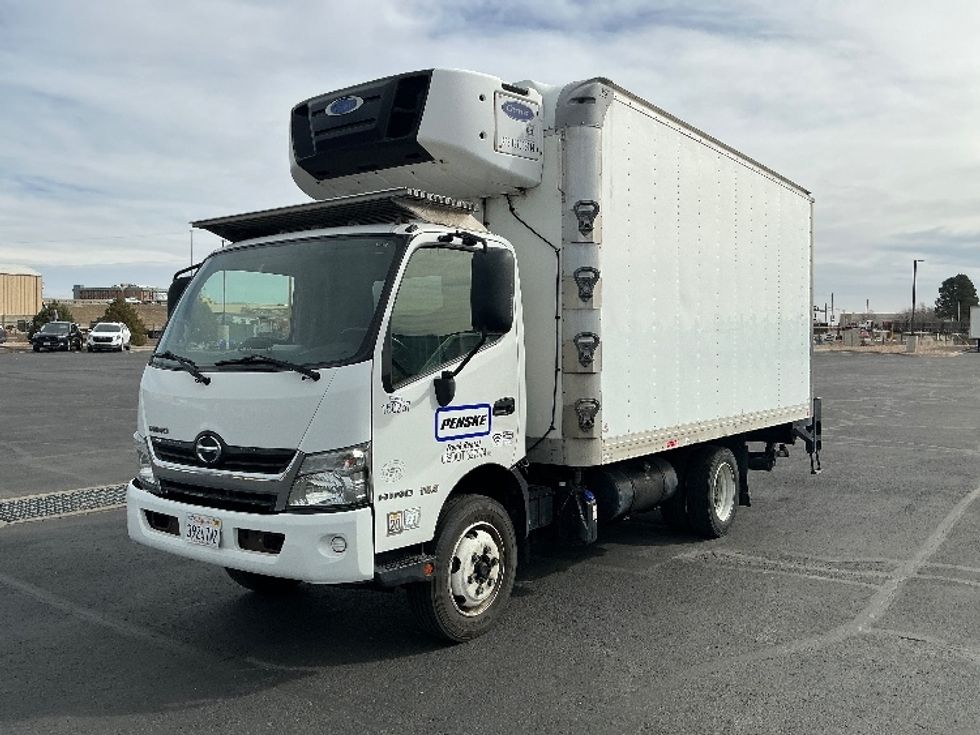 Refrigerated Truck-Light and Medium Duty Trucks-Hino-2020-195-Torrance-CA-140,592\n\t\tmiles-$ 48,000 - Image 3