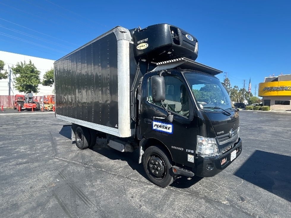 Refrigerated Truck-Light and Medium Duty Trucks-Hino-2020-195-Torrance-CA-166,071\n\t\tmiles-$ 39,500 - Image 1