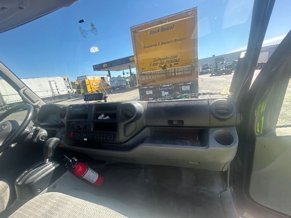 Refrigerated Truck-Light and Medium Duty Trucks-Hino-2020-195-Torrance-CA-166,071\n\t\tmiles-$ 39,500 - Image 21