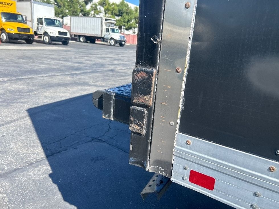 Refrigerated Truck-Light and Medium Duty Trucks-Hino-2020-195-Torrance-CA-166,071\n\t\tmiles-$ 39,500 - Image 28