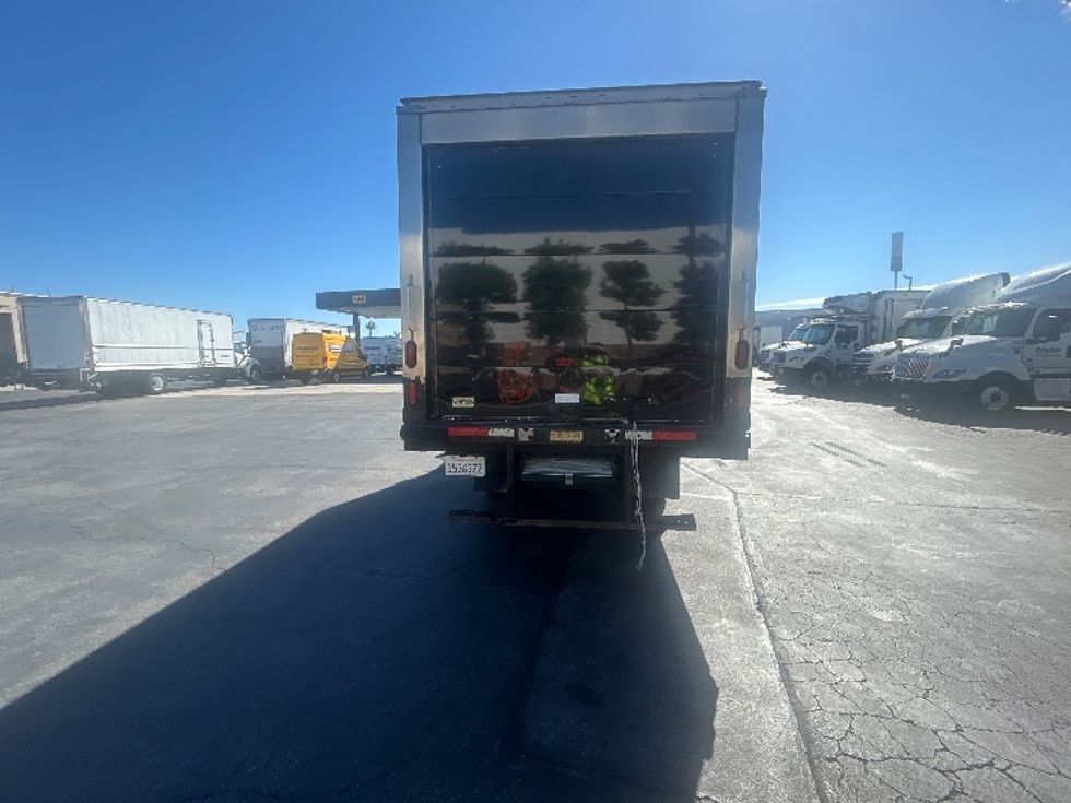 Refrigerated Truck-Light and Medium Duty Trucks-Hino-2020-195-Torrance-CA-166,071\n\t\tmiles-$ 39,500 - Image 7