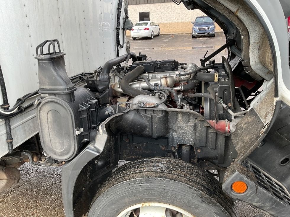 Refrigerated Truck-Light and Medium Duty Trucks-Hino-2020-195-Warren-MI-116,360\n\t\tmiles-$ 54,000 - Image 23