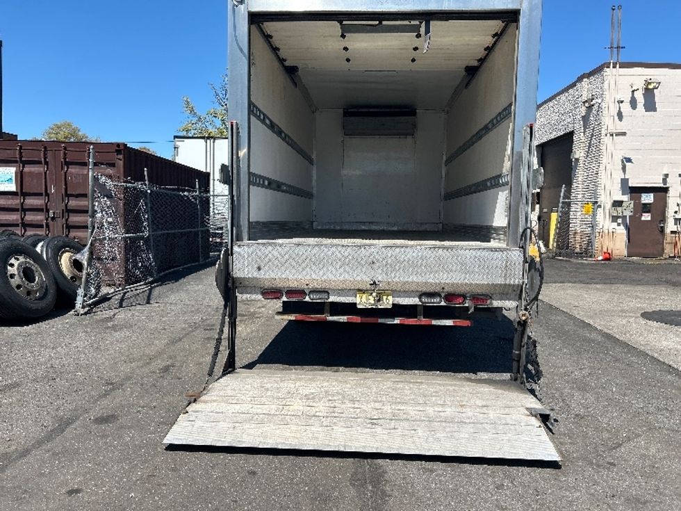 Refrigerated Truck-Light and Medium Duty Trucks-Hino-2020-195-West Babylon-NY-104,440\n\t\tmiles-$ 52,250 - Image 10