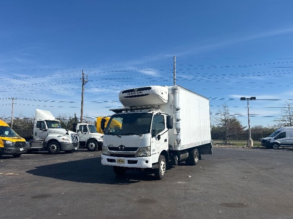 Refrigerated Truck-Light and Medium Duty Trucks-Hino-2020-195-West Babylon-NY-105,136\n\t\tmiles-$ 51,500 - Image 3