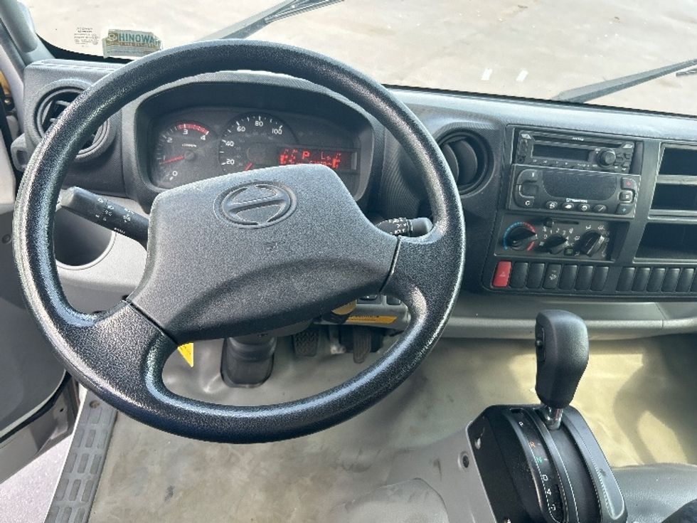 Refrigerated Truck-Light and Medium Duty Trucks-Hino-2020-195-West Babylon-NY-67,898\n\t\tmiles-$ 53,500 - Image 18
