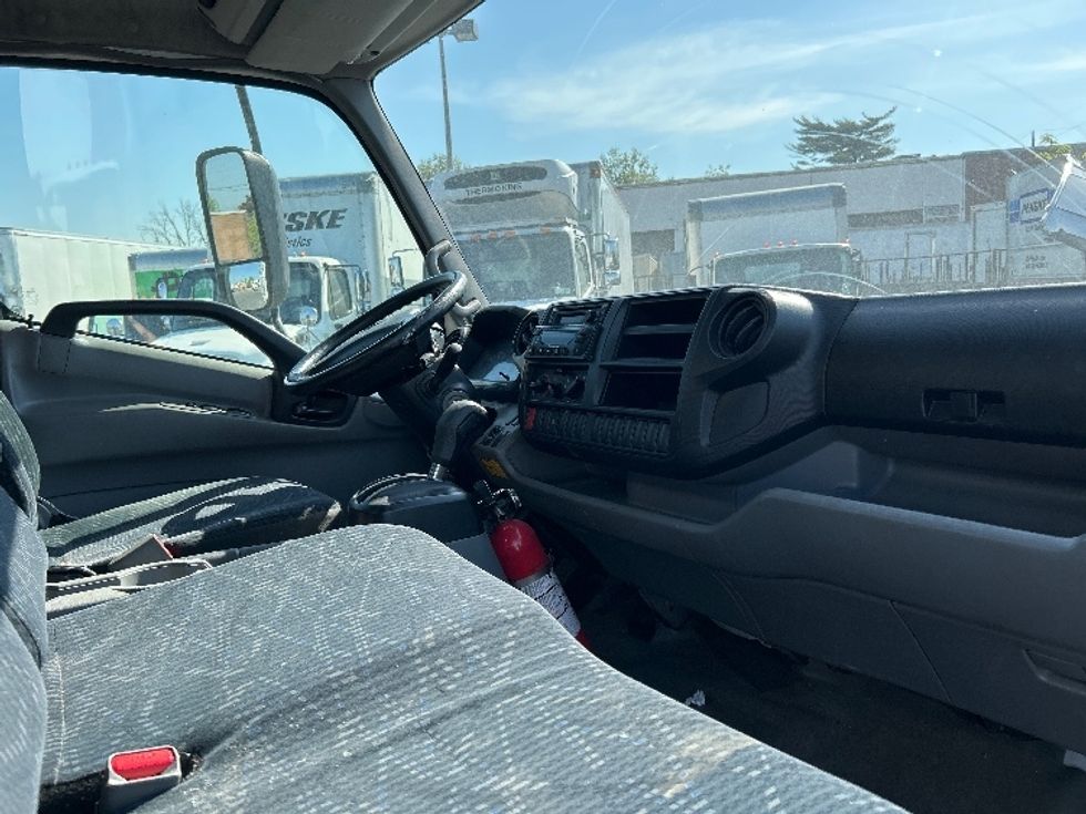 Refrigerated Truck-Light and Medium Duty Trucks-Hino-2020-195-West Babylon-NY-87,584\n\t\tmiles-$ 54,250 - Image 22