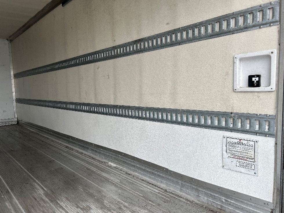 Refrigerated Truck-Light and Medium Duty Trucks-Hino-2020-195-West Babylon-NY-96,562\n\t\tmiles-$ 53,250 - Image 12