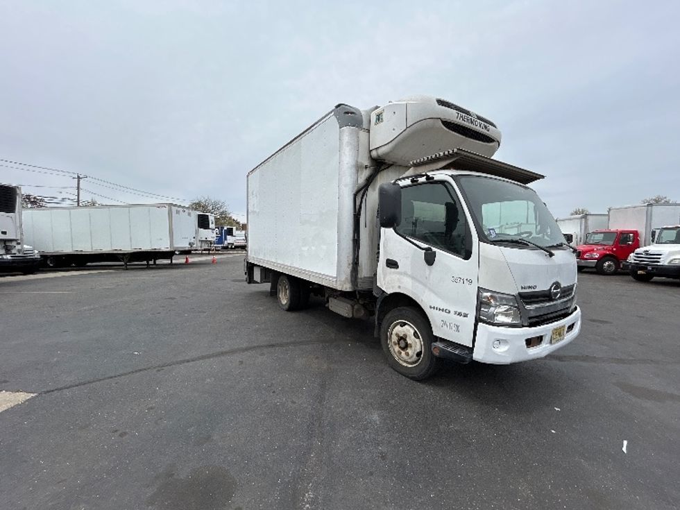 Refrigerated Truck-Light and Medium Duty Trucks-Hino-2020-195-West Babylon-NY-99,126\n\t\tmiles-$ 52,500 - Image 1