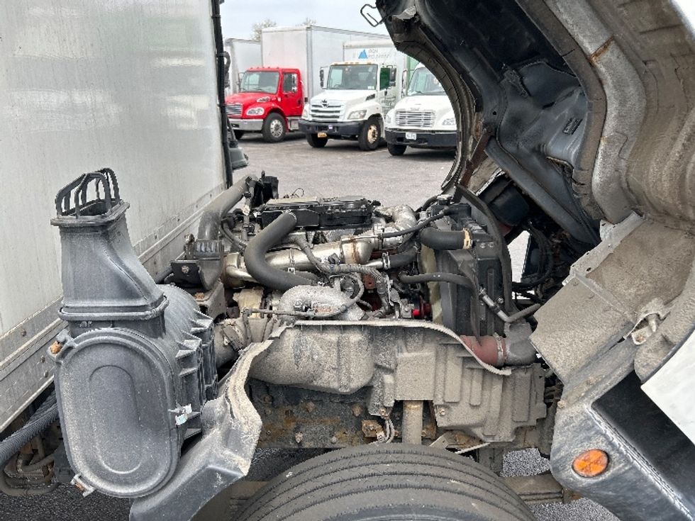 Refrigerated Truck-Light and Medium Duty Trucks-Hino-2020-195-West Babylon-NY-99,126\n\t\tmiles-$ 52,500 - Image 23