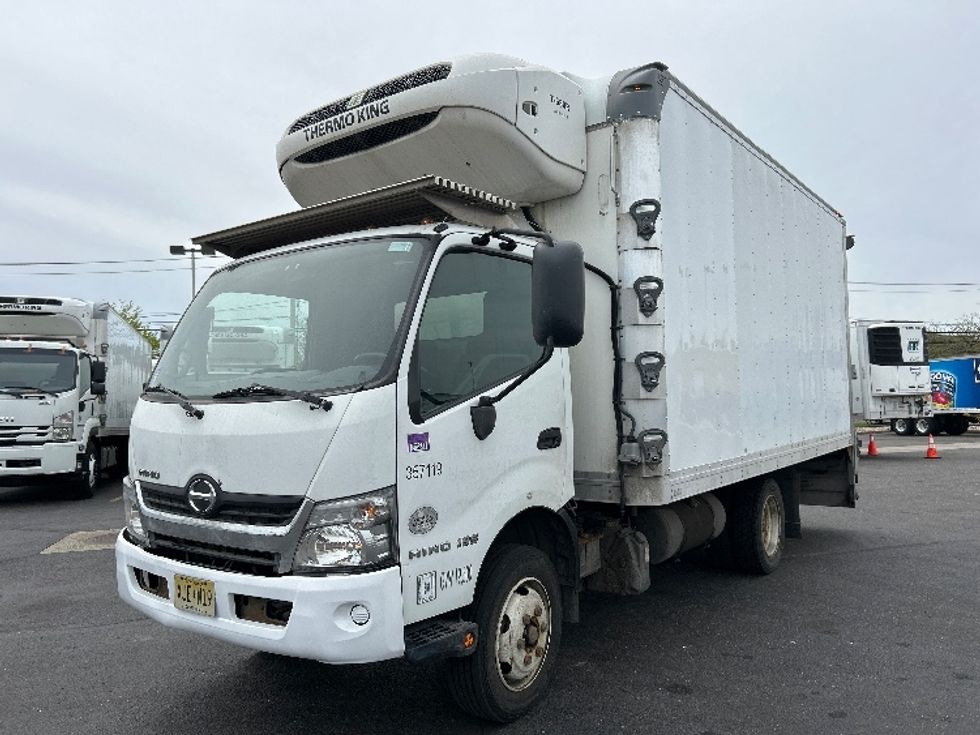 Refrigerated Truck-Light and Medium Duty Trucks-Hino-2020-195-West Babylon-NY-99,126\n\t\tmiles-$ 52,500 - Image 3