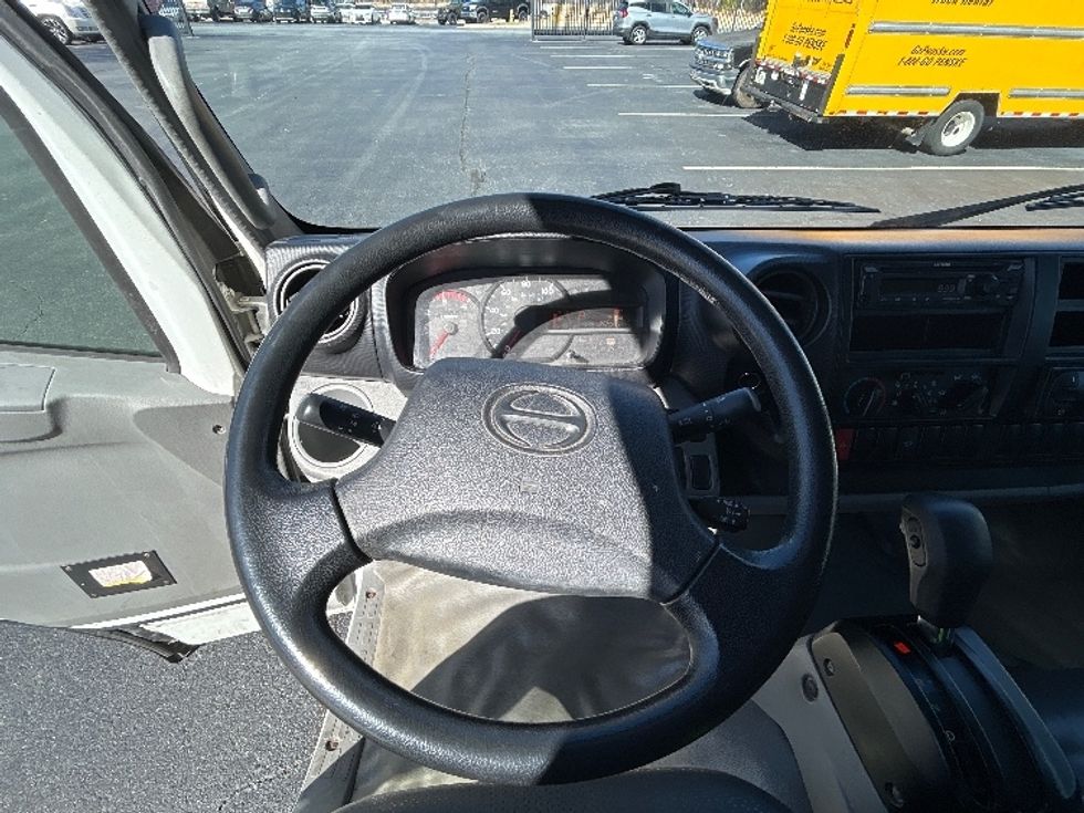 Refrigerated Truck-Light and Medium Duty Trucks-Hino-2020-195-Winston Salem-NC-119,110\n\t\tmiles-$ 56,750 - Image 17