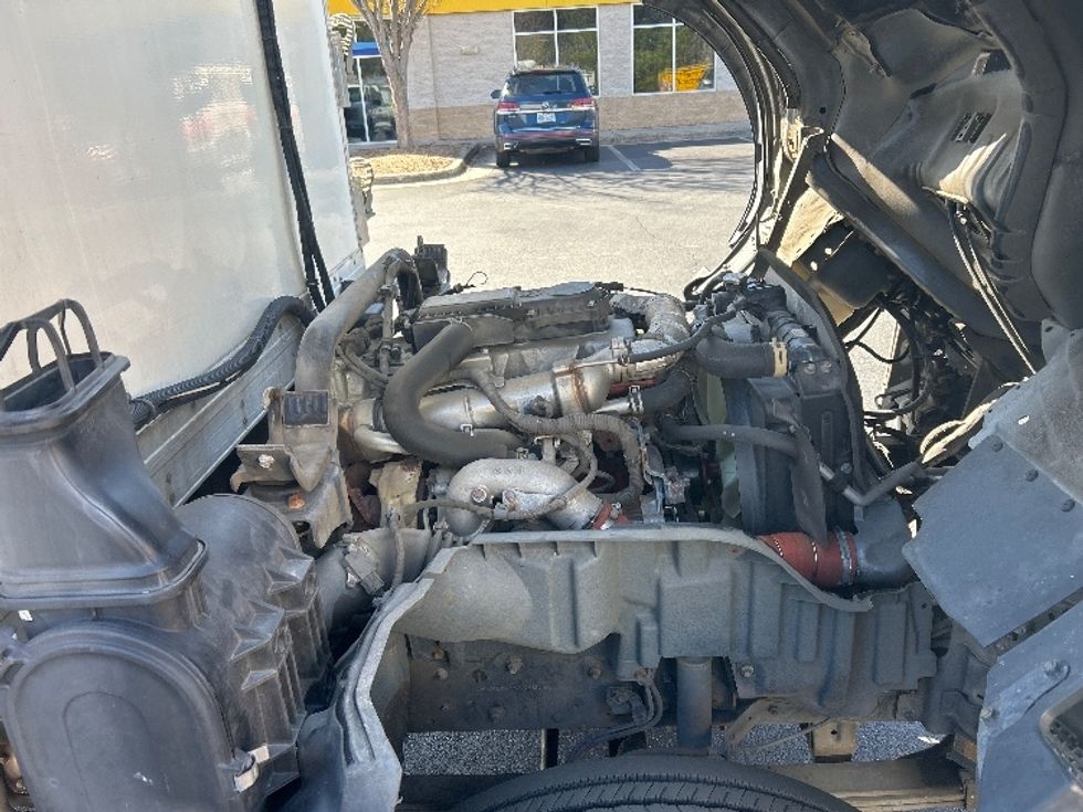 Refrigerated Truck-Light and Medium Duty Trucks-Hino-2020-195-Winston Salem-NC-119,110\n\t\tmiles-$ 56,750 - Image 23