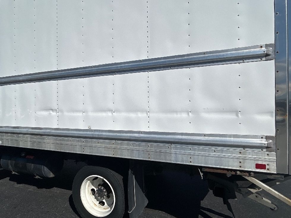 Refrigerated Truck-Light and Medium Duty Trucks-Hino-2020-195-Winston Salem-NC-119,110\n\t\tmiles-$ 56,750 - Image 30