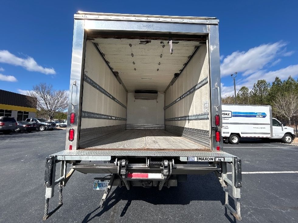 Refrigerated Truck-Light and Medium Duty Trucks-Hino-2020-195-Winston Salem-NC-119,110\n\t\tmiles-$ 56,750 - Image 8