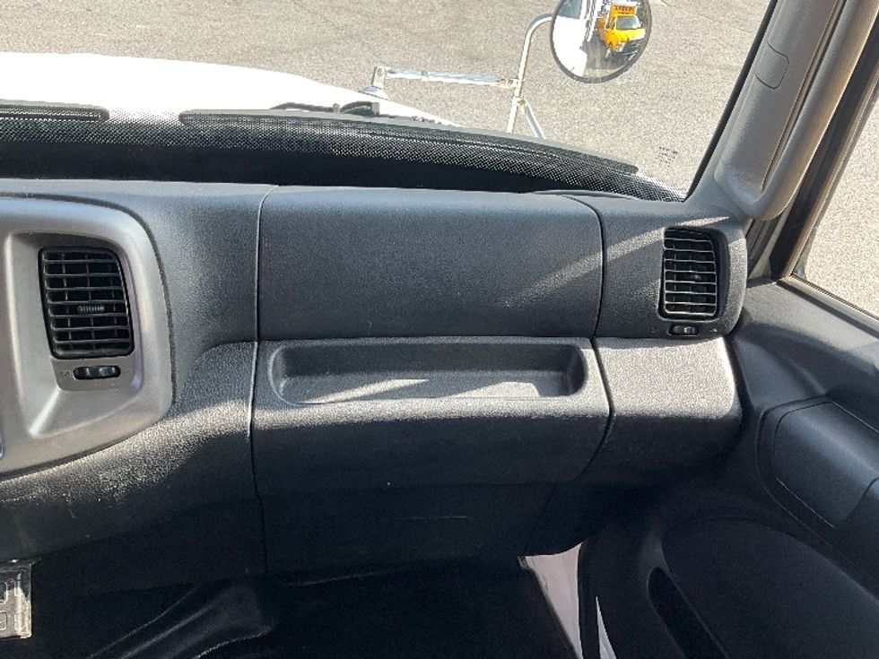 Refrigerated Truck-Light and Medium Duty Trucks-Hino-2020-258LP-Ottawa-ON-98,890\n\t\tkm-$ 89,250 - Image 20