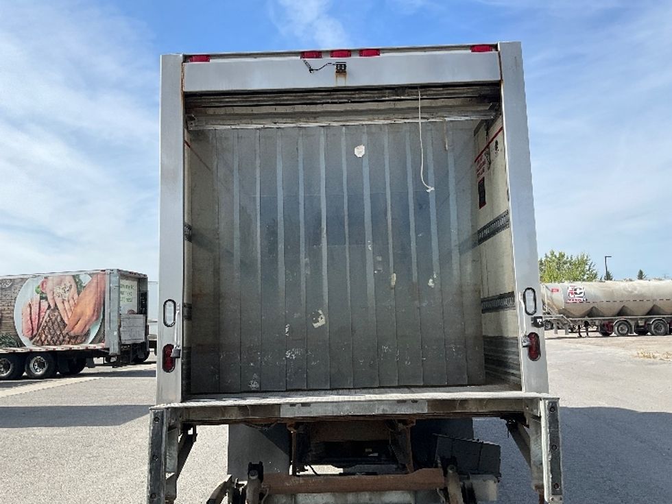 Refrigerated Truck-Light and Medium Duty Trucks-Hino-2020-258LP-Ottawa-ON-98,890\n\t\tkm-$ 89,250 - Image 8