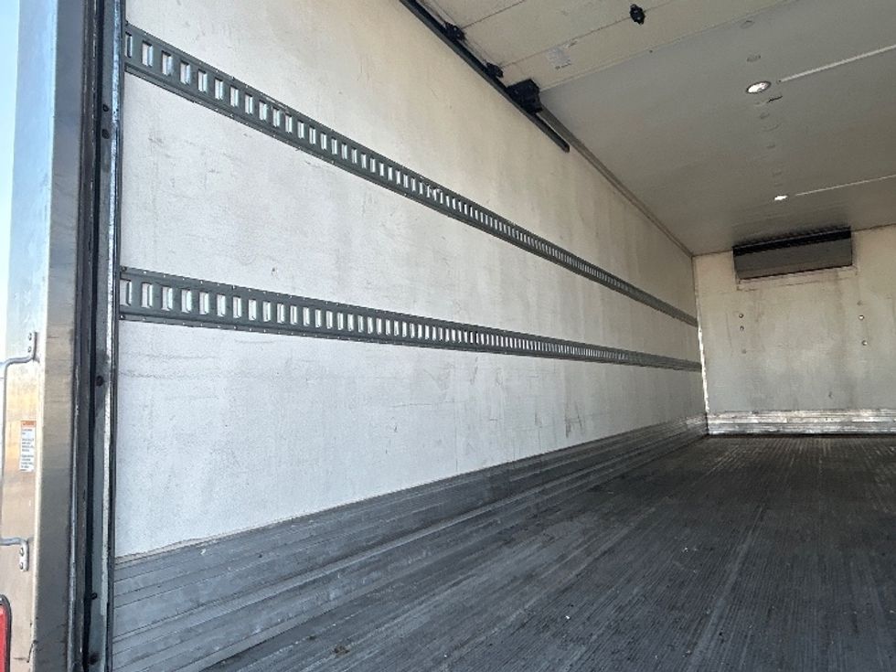 Refrigerated Truck-Light and Medium Duty Trucks-Hino-2020-268-Anaheim-CA-159,970\n\t\tmiles-$ 66,250 - Image 11