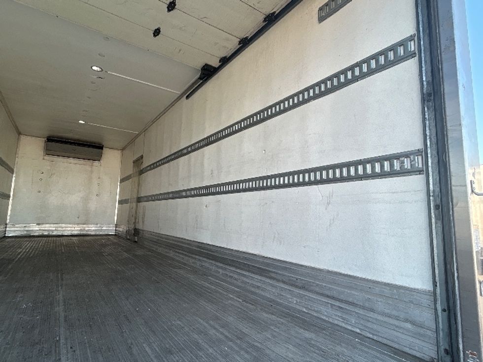 Refrigerated Truck-Light and Medium Duty Trucks-Hino-2020-268-Anaheim-CA-159,970\n\t\tmiles-$ 66,250 - Image 12