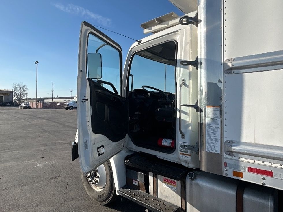 Refrigerated Truck-Light and Medium Duty Trucks-Hino-2020-268-Anaheim-CA-159,970\n\t\tmiles-$ 66,250 - Image 16