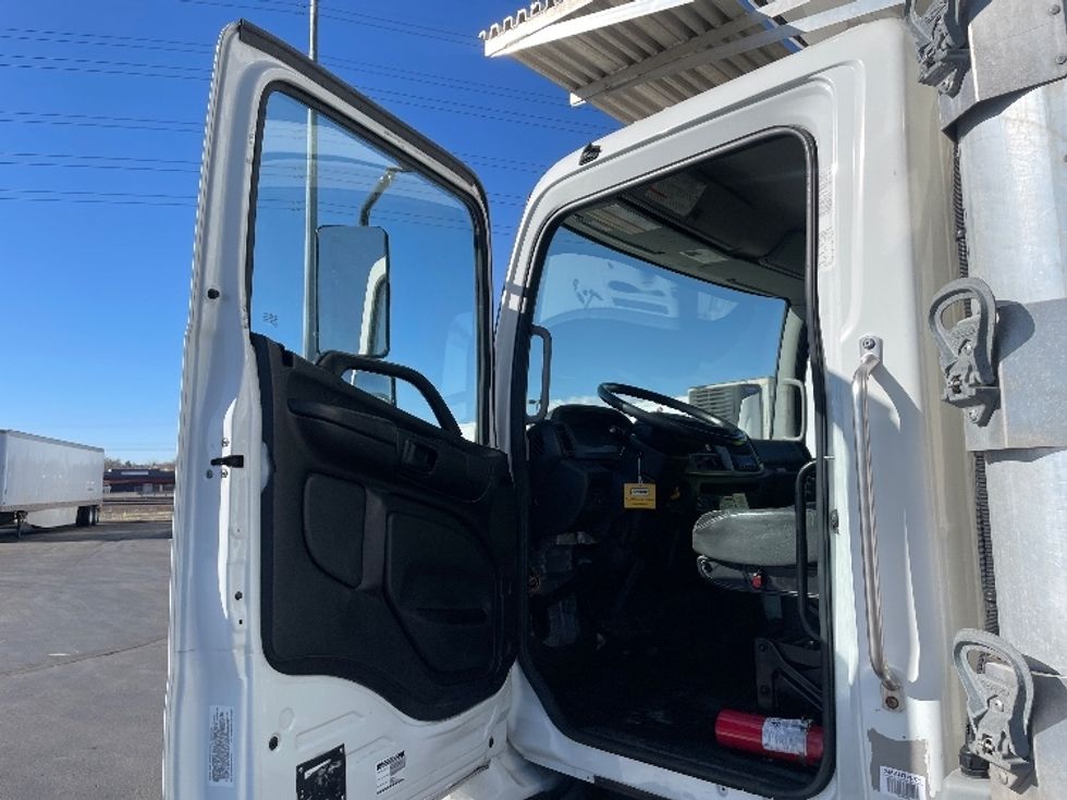 Refrigerated Truck-Light and Medium Duty Trucks-Hino-2020-268-Aurora-CO-108,713\n\t\tmiles-$ 78,750 - Image 16