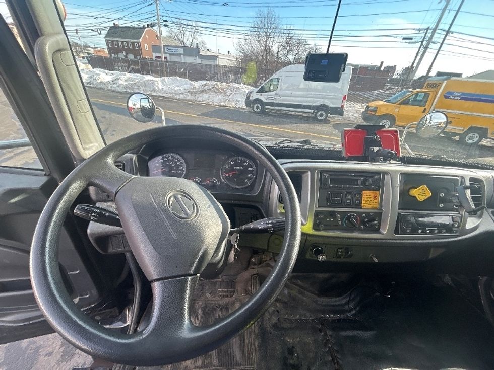 Refrigerated Truck-Light and Medium Duty Trucks-Hino-2020-268-Braintree-MA-226,109\n\t\tmiles-$ 36,500 - Image 18