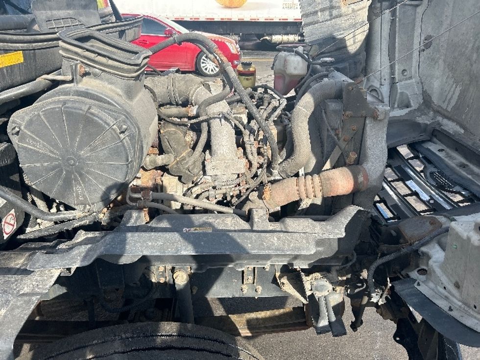 Refrigerated Truck-Light and Medium Duty Trucks-Hino-2020-268-Braintree-MA-226,109\n\t\tmiles-$ 36,500 - Image 23