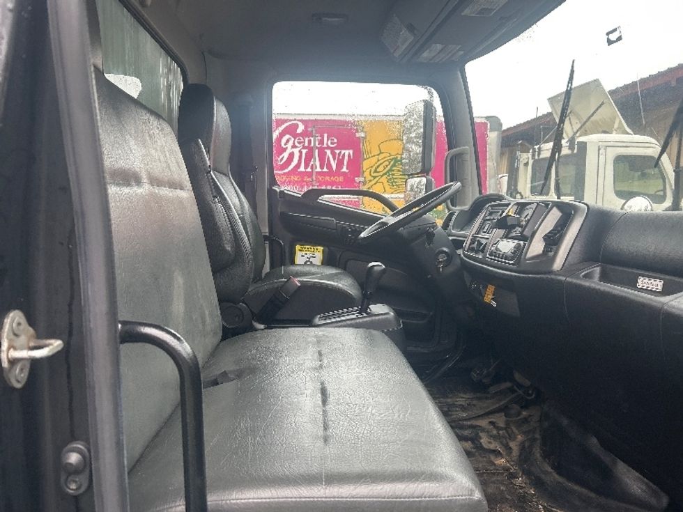 Refrigerated Truck-Light and Medium Duty Trucks-Hino-2020-268-Braintree-MA-232,469\n\t\tmiles-$ 35,750 - Image 22