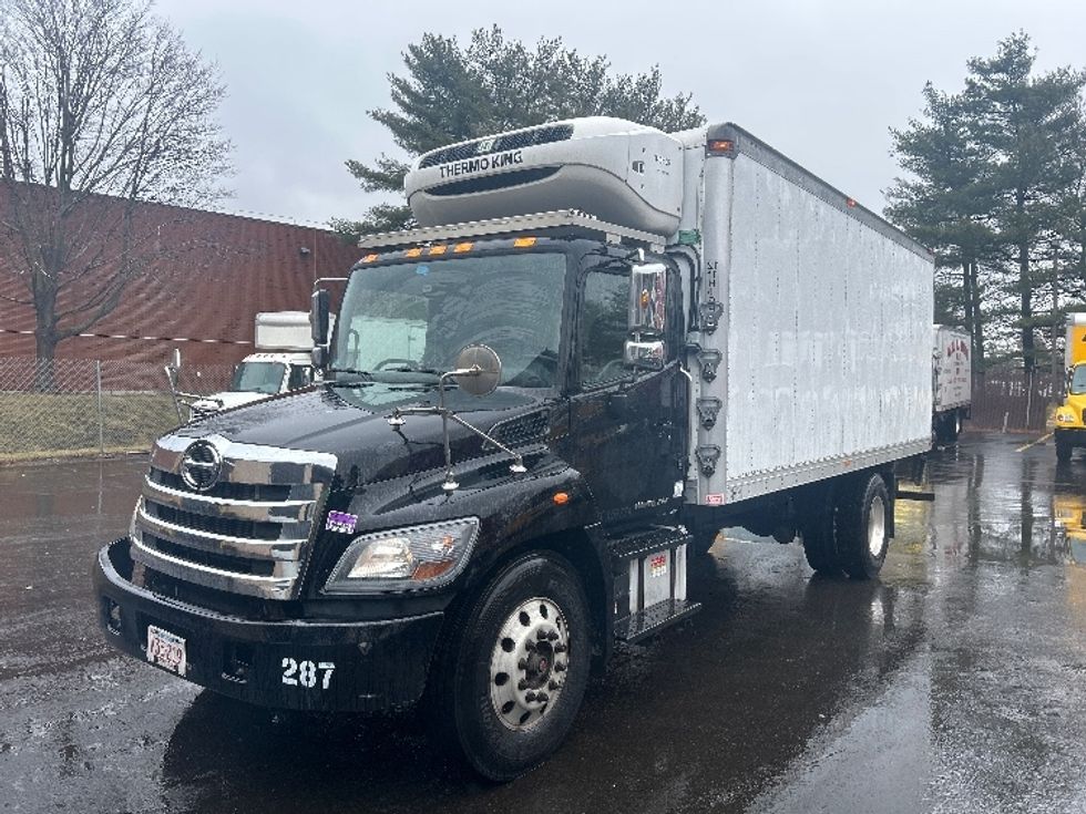 Refrigerated Truck-Light and Medium Duty Trucks-Hino-2020-268-Braintree-MA-232,469\n\t\tmiles-$ 35,750 - Image 3