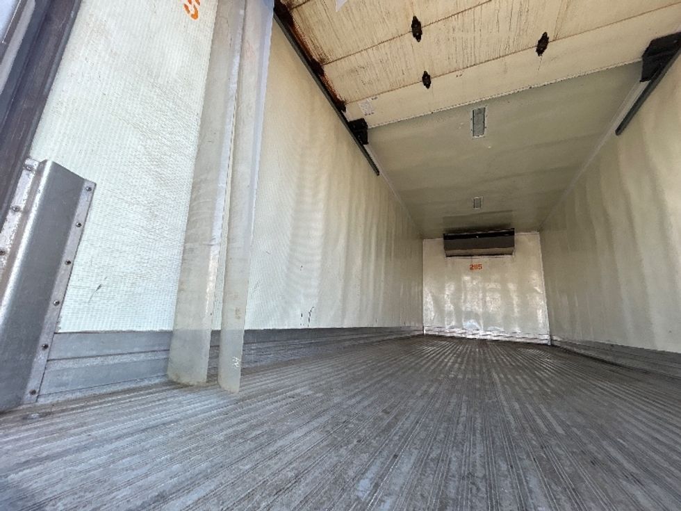 Refrigerated Truck-Light and Medium Duty Trucks-Hino-2020-268-Braintree-MA-253,466\n\t\tmiles-$ 33,250 - Image 11