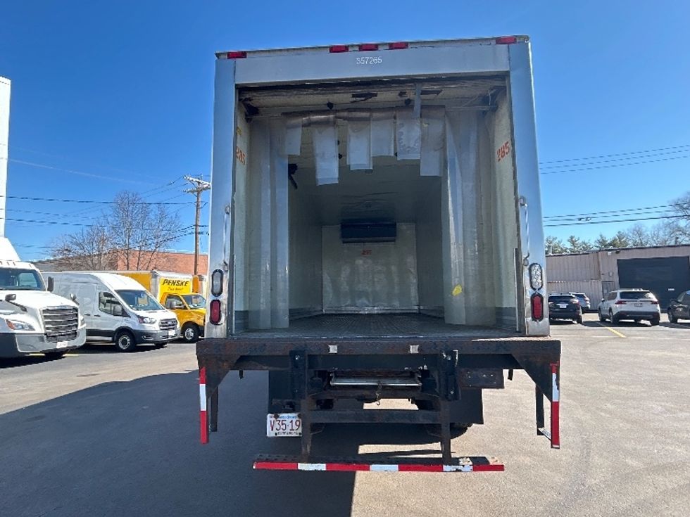 Refrigerated Truck-Light and Medium Duty Trucks-Hino-2020-268-Braintree-MA-253,466\n\t\tmiles-$ 33,250 - Image 8