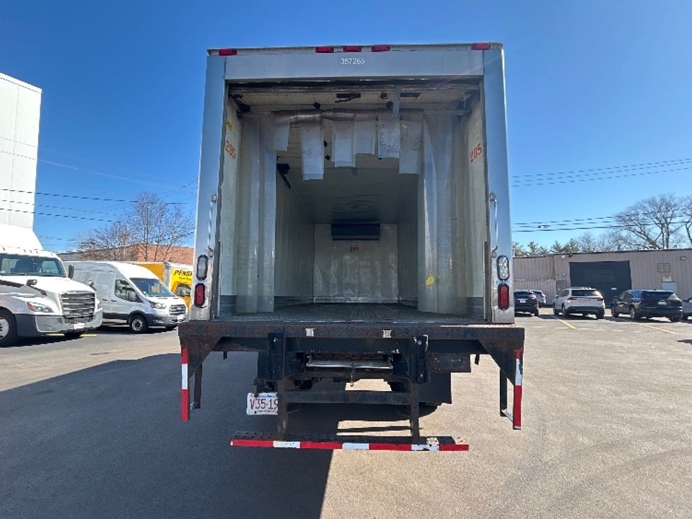Refrigerated Truck-Light and Medium Duty Trucks-Hino-2020-268-Braintree-MA-253,466\n\t\tmiles-$ 33,250 - Image 9