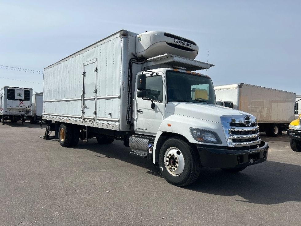 Refrigerated Truck-Light and Medium Duty Trucks-Hino-2020-268-Brooklyn Park-MN-372,059\n\t\tmiles-$ 28,500 - Image 1