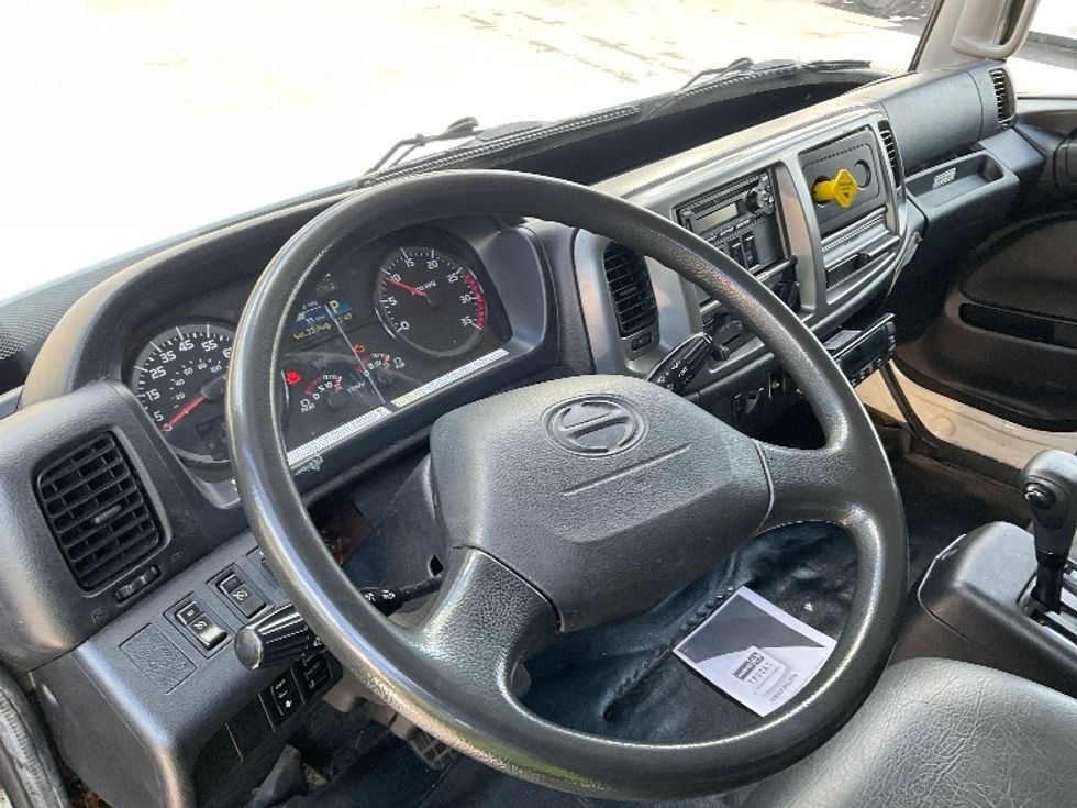 Refrigerated Truck-Light and Medium Duty Trucks-Hino-2020-268-Capitol Heights-MD-212,811\n\t\tmiles-$ 54,750 - Image 17