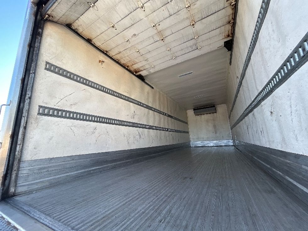 Refrigerated Truck-Light and Medium Duty Trucks-Hino-2020-268-Chester-VA-150,832\n\t\tmiles-$ 68,250 - Image 11