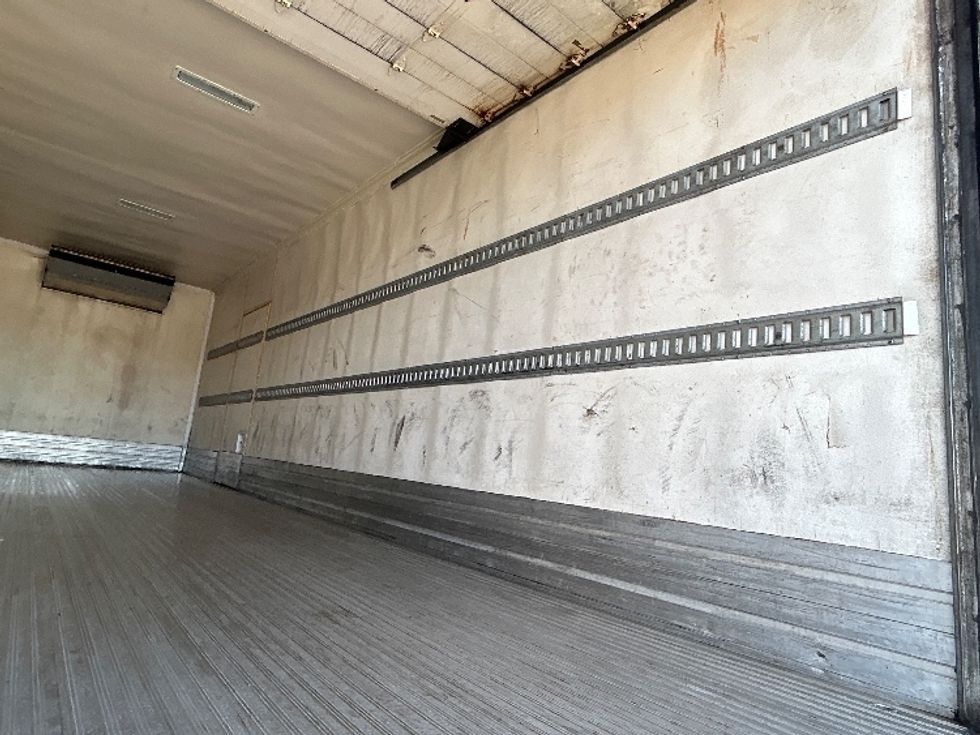 Refrigerated Truck-Light and Medium Duty Trucks-Hino-2020-268-Chester-VA-150,832\n\t\tmiles-$ 68,250 - Image 12