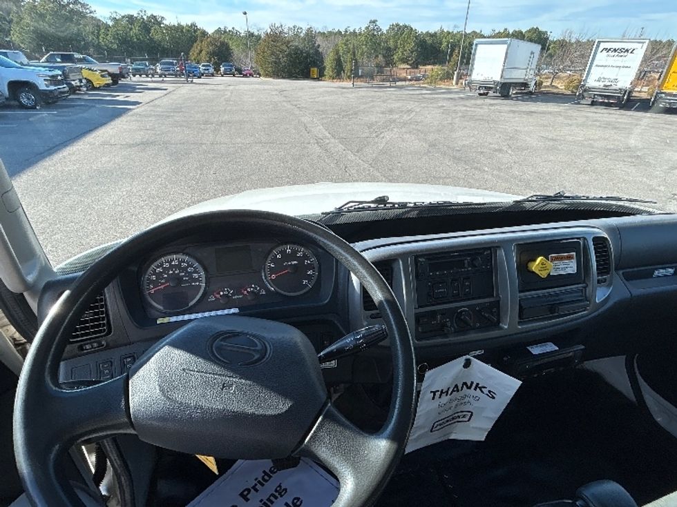 Refrigerated Truck-Light and Medium Duty Trucks-Hino-2020-268-Chester-VA-150,832\n\t\tmiles-$ 68,250 - Image 18